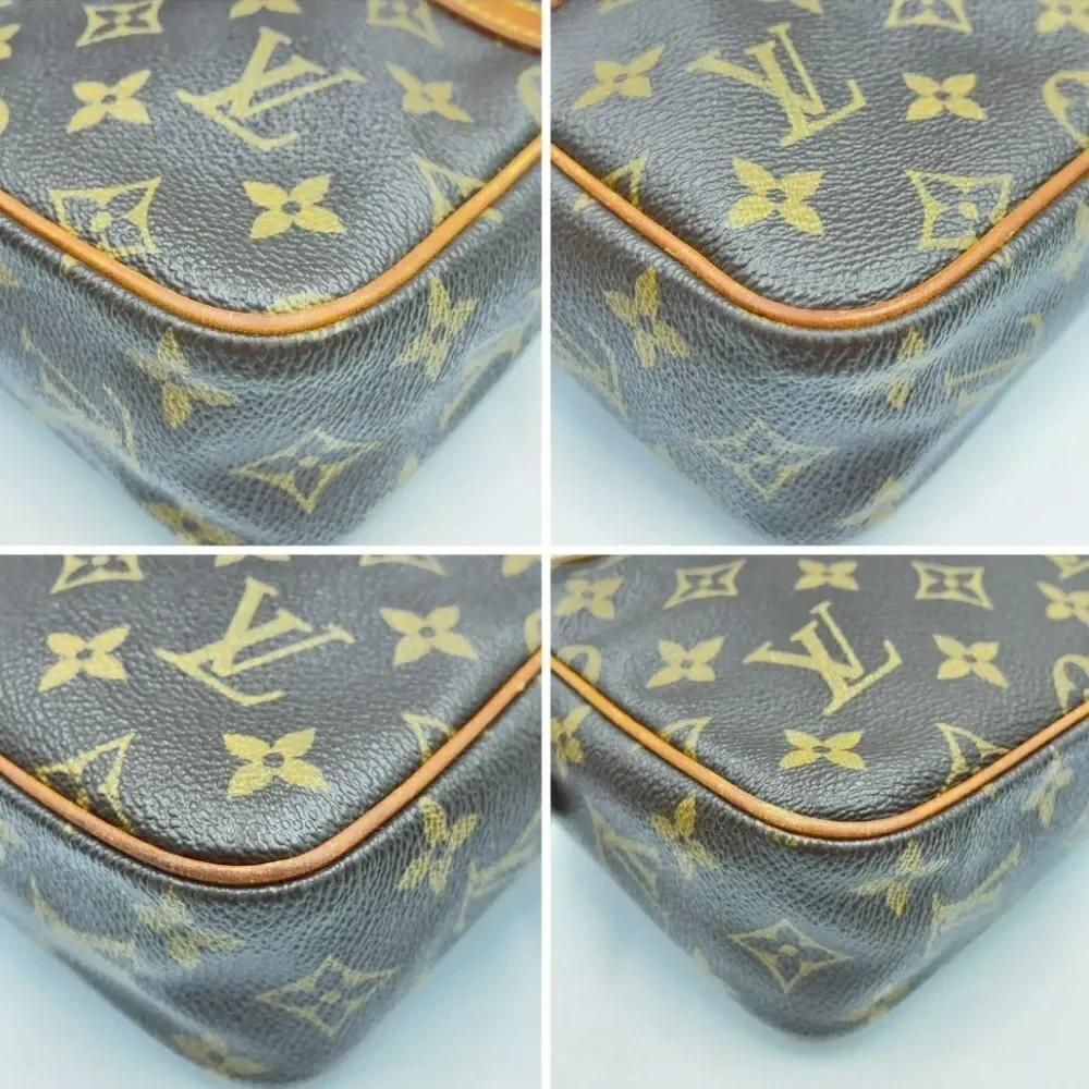 Louis Vuitton clutch bagcolor